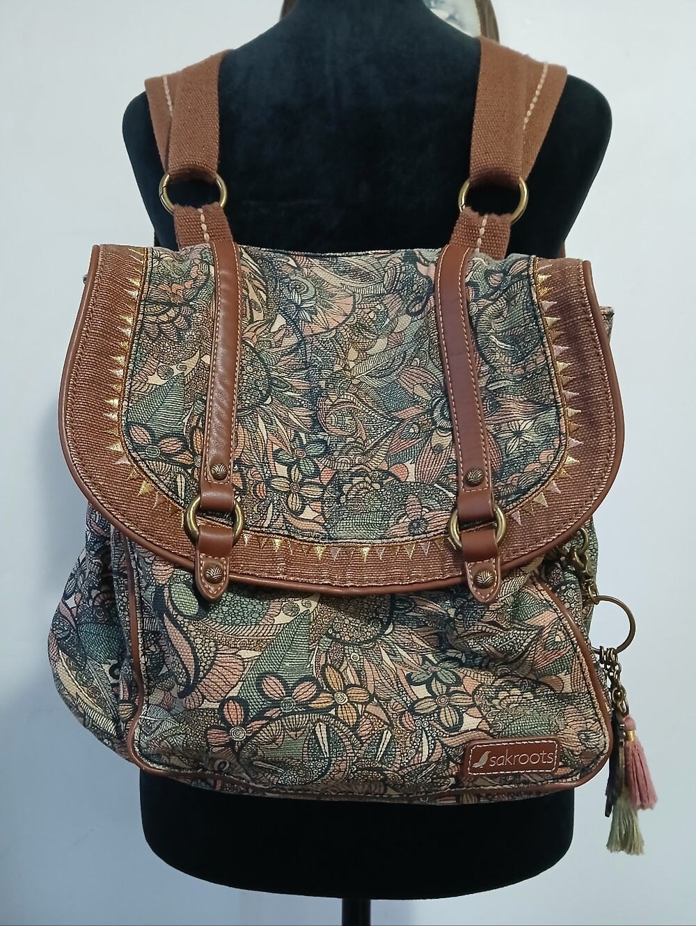 Sakroots Tapestry Convertible Backpack/Crossbody Purse Roomy Tassel Charm